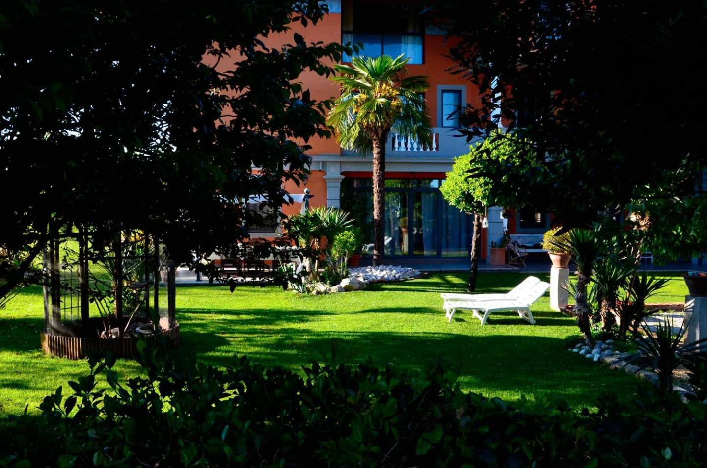 Le Rondini Bed & Breakfast Grions del Torre Exterior foto